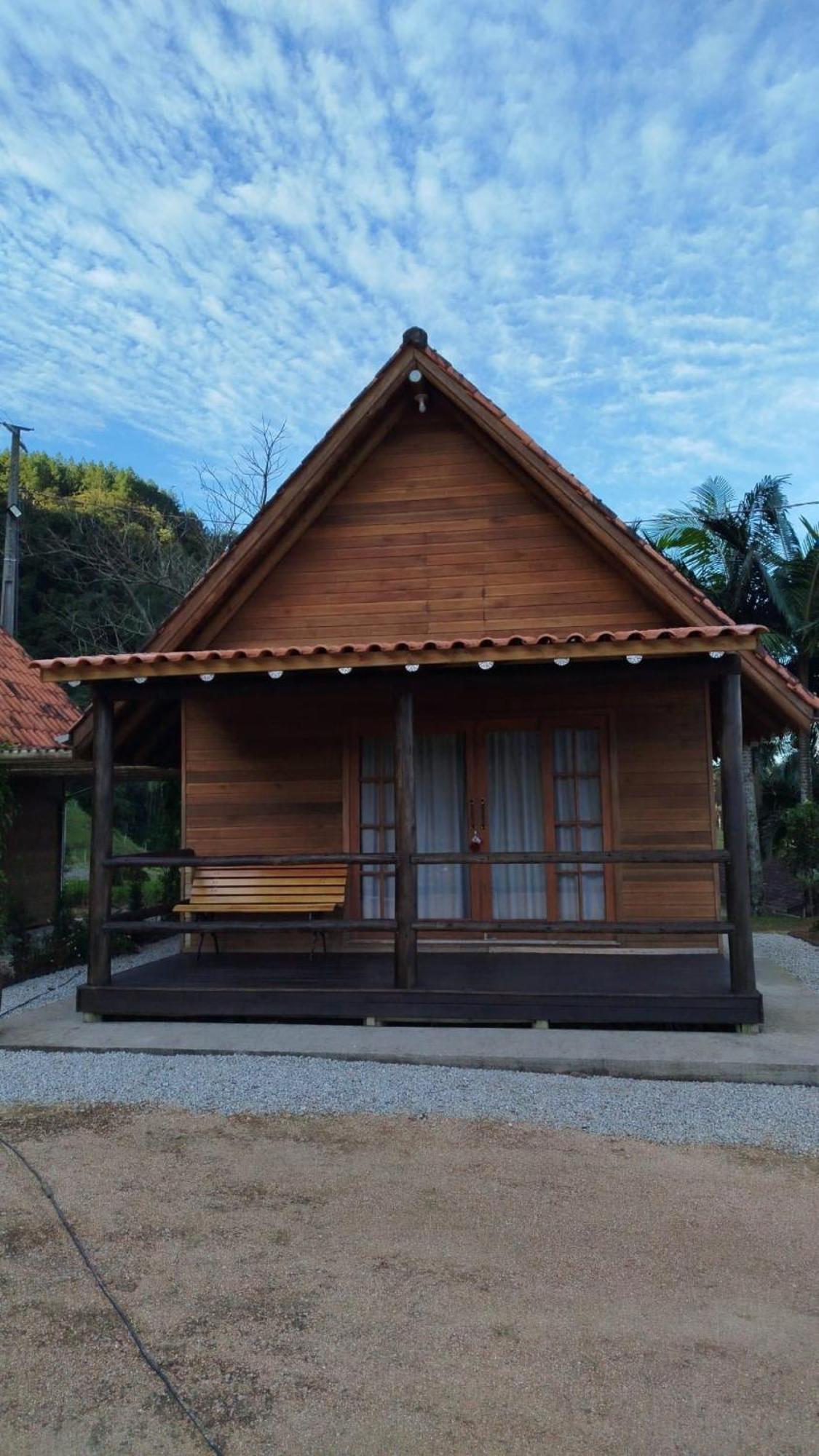 Rio Tunel Guest house Aiure
